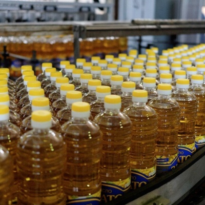 Продам Масло подсолнечное оптом - ГК Юг Руси